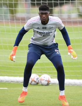 Brian Okonkwo makes competitive debut for Arsenal U18s in 7-goal thriller v Norwich 