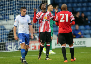 Sunderland Rising Star Maja Tallies Fourth Goal In Pre-Season But Gets Injured