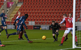 Arteta promotes 2002-born defender of Nigerian descent to first team training pre-Brentford 