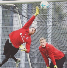 Fortuna Dusseldorf Block German-Nigerian Goalkeeper From Nigeria Debut Against Libya