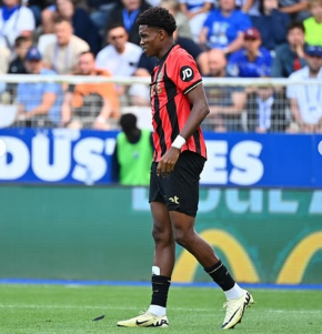 18yo striker Victor Orakpo makes home debut for OGC Nice in historic 8-0 drubbing of Saint-Etienne