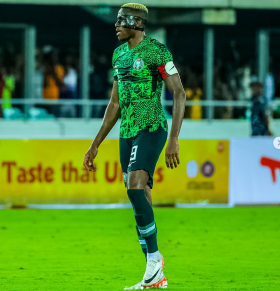 'I don't care how many awards you have won' -  Ideye reveals what he told Osimhen after face-off with Finidi 