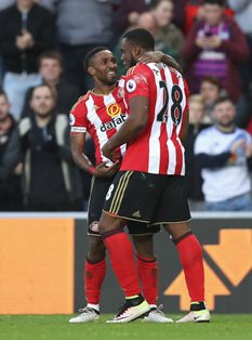 Sunderland Boss Hails Anichebe After First Premier League Brace In Ten Years