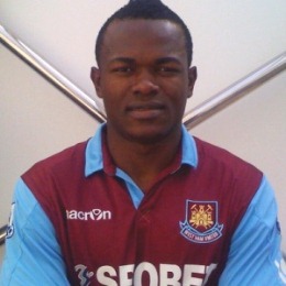 Former West Ham Striker Victor Obinna To Train With Italian Club 