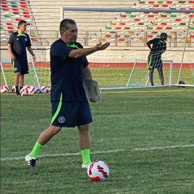 'Last coach left because the fans complained' - Peseiro insists Super Eagles play offensive football