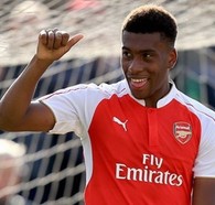 Arsenal Starlet Iwobi Rebukes Himself After Missing Two Scoring Chances Vs PSG