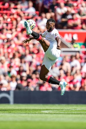 'Kelechi is a proven player' - Sevilla coach backs Iheanacho to come good despite early struggles