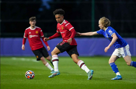 'He was into football back in Nigeria' - Man Utd's Shoretire admits dad didn't achieve his dream 