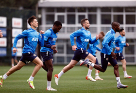 Fenerbahce defender Osayi-Samuel returns to full training ahead of Istanbul derby 