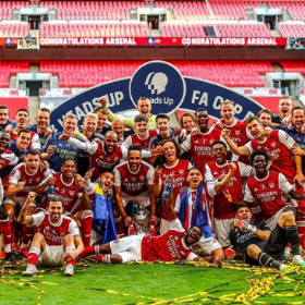 Photo - 'BS7' Saka Celebrates Arsenal's FA Cup Win Against Chelsea 