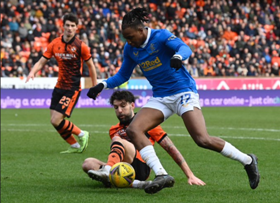  Two Nigerians combine to rescue point for Rangers against Dundee United; Akinola benched 