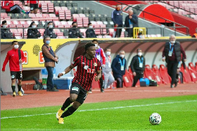 Confirmed : Turkish club Eskisehirspor mutually terminate contract with Sholaja