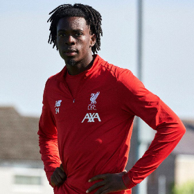 Trabzonspor Coach Of Nigerian Descent Newton Eyes Swoop For Liverpool's Ejaria 