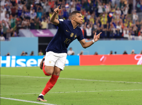 London-born ex-Super Eagles star insists Walker needs help to stop Mbappe, praises Maguire 