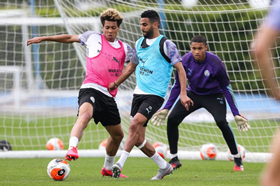 Two Nigeria-Eligible Teenagers Land In Lisbon With Manchester City First Team Pre-Lyon 