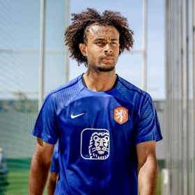 Netherlands boss Koeman to make late decision on whether to cap-tie Zirkzee against Austria 