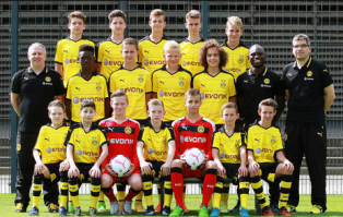 Manchester United, Liverpool Make Check On Borussia Dortmund's Nigerian Wonderkid