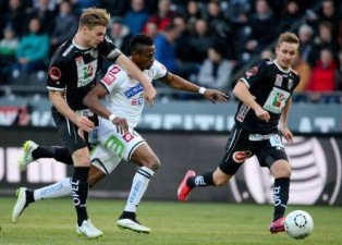 Ex Golden Eaglets Star Bright Edomwonyi Pleased To Net Hat - trick For Sturm Graz 