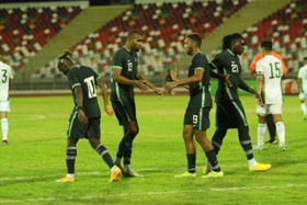 Ajax CB continues to struggle as he gives away a penalty in Nigeria's draw v Algeria