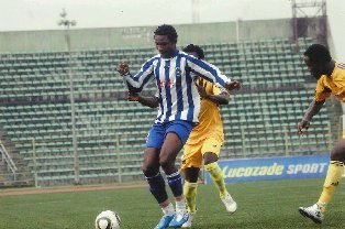 Giwa Held By Dolphins