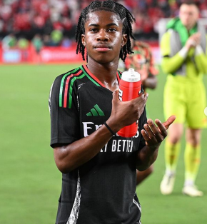 18yo Nigerian who recently trained with Iwobi takes part in Arsenal final training session pre-Forest