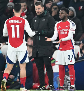 2003-born Nigerian forward makes senior debut for Arsenal in win against Dinamo Zagreb 