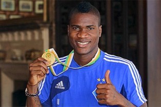 Brown Ideye Rescues Draw For Dynamo Kiev