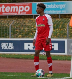 Ex-Bayern Munich left-back who models his game after David Alaba making waves at SC Freiburg